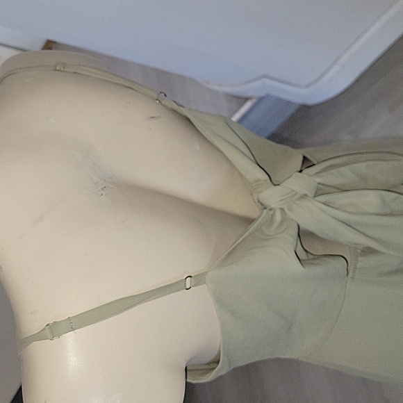 SHOW ME YOUR MUMU Moss Green Lauren Tie Ruched Spaghetti strap Long M Maxi Flare - Picture 8 of 10